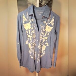 Soft Surroundings Jean embroidered button down shirt